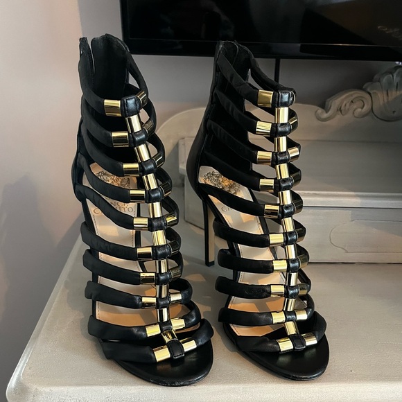 Vince Camuto Strappy Black and Gold Heels - Picture 2 of 9